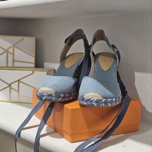 Nine West Blue and Brown Espadrille Shoes